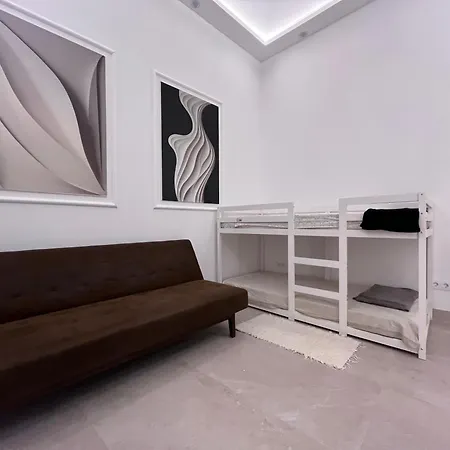 Apartment E6 Delux Plaza Mayor *