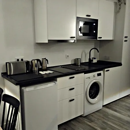 - Q2home