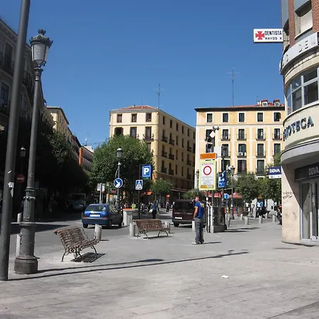 Apartment Buhardilla En Lavapies Cerca De Atocha *