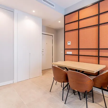 Art Bernabeu Apartamento *