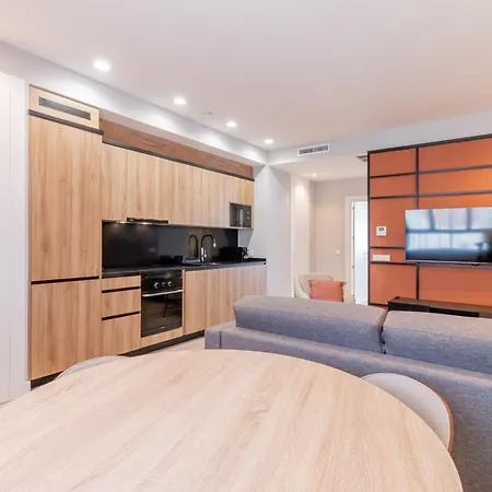 Art Bernabeu Apartamento *