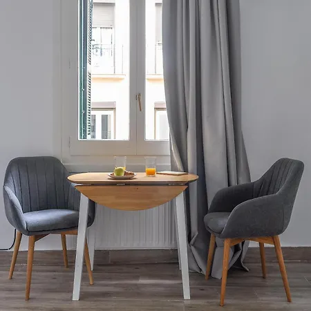 Estudio En Bravo Murillo Apartment *