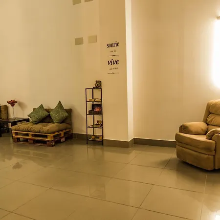 Isabel Hotel