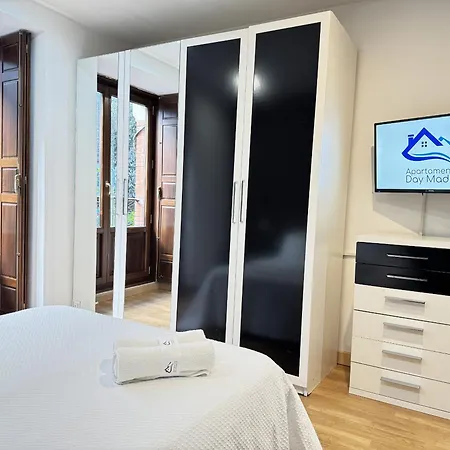 Day San Antonio Centro Gran Via Sol Malasana Appartement
