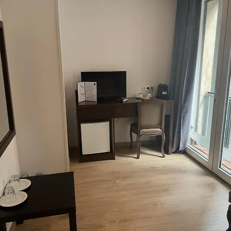 Casa Navid Guest house *
