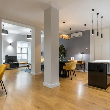 Wide And Modern -1bd 1,5 Bth- Malasana Apartment
