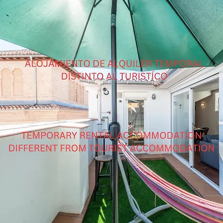 Atico En El Centro Con Terraza Y Vistas Increibles