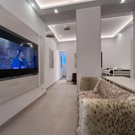 Apartment E6 Delux Plaza Mayor