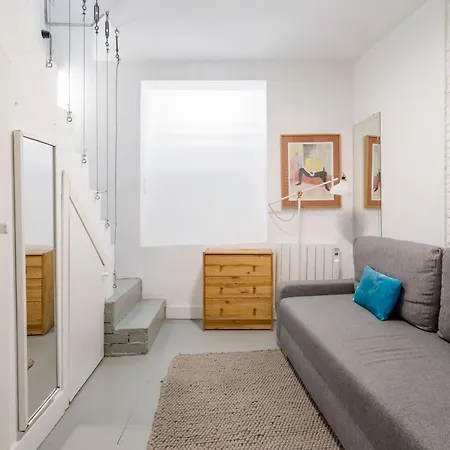 Apartment White Urban Vibes *