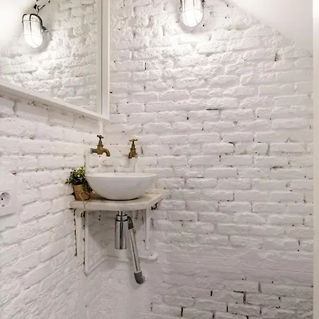 Apartment White Urban Vibes *