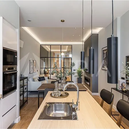 Flat 5 10m Walk To Bernabeu Real Stadium Apartment