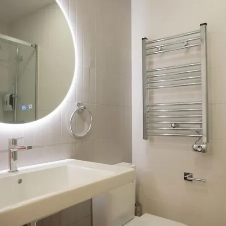 For Estudio Oriente Diseno Y Confort En Delicias Temporal Del2916 Apartment Madrid