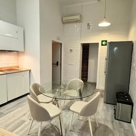Hostel Ap Leganitos -no Ascensor- *
