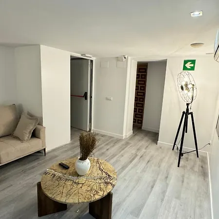 Hostel Ap Leganitos -no Ascensor- Madrid