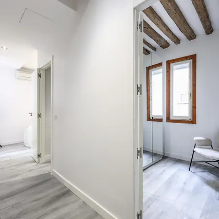 Hostel Habitaciones Leganitos -No Ascensor-