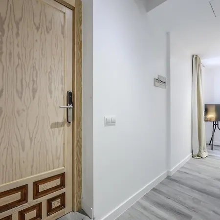 Hostel Ap Leganitos -no Ascensor- *