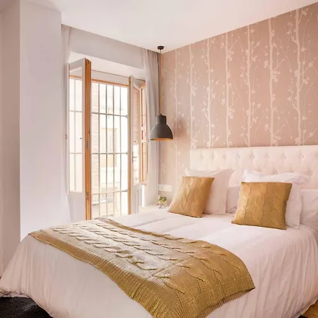 Palacio Conde Miranda Appartement Madrid
