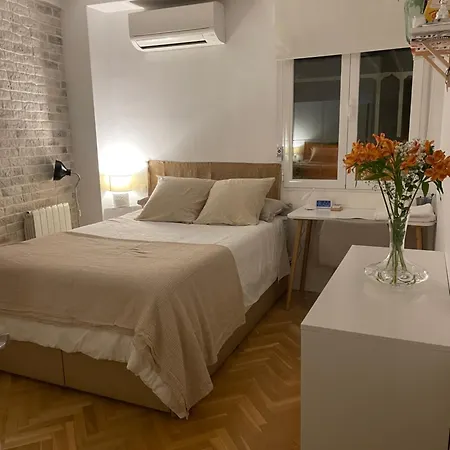 Apartment Comfort And Feeling Home_3 Bdrs+2bths+80m2 Terraze *