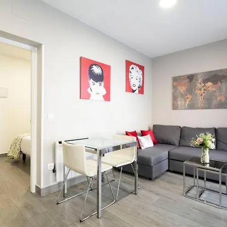 Rio Puente Segovia Apartment Madrid