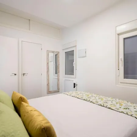 Apartment Rio Puente Segovia Madrid