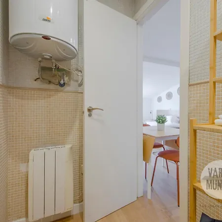 Retiro 3 En Sol, Conoce Concepcion Jeronima Apartamento Madrid