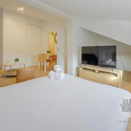 Apartamento Retiro 3 En Sol, Conoce Concepcion Jeronima Madrid