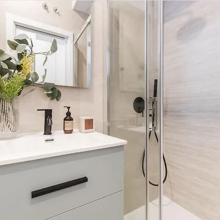 Dplace To Be - Luxury In Barrio De Salamanca Madrid