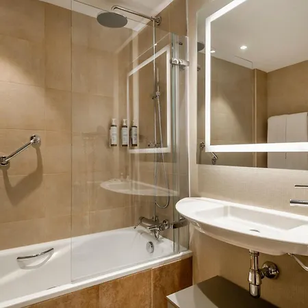 Ac Carlton By Marriott 4* Madrid