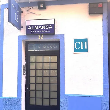 Casa De Huespedes Almansa 2*