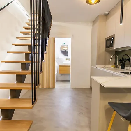Guernica Luxury Duplex - Location, Light, And Art Apartamento *