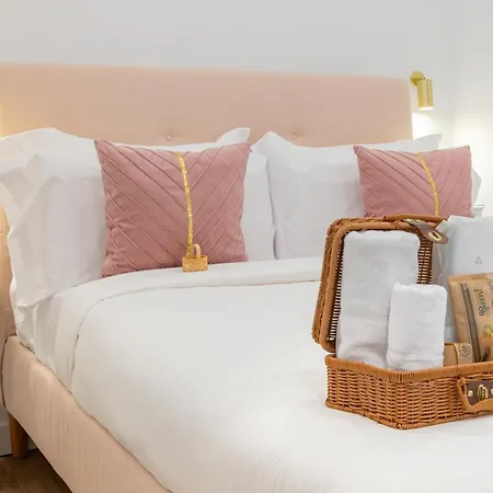 Rest In The Heart Of Apartment Madrid