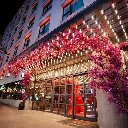 Radisson Red Hotell
