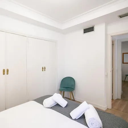 Piso Luminoso Ideal Familias Zona Retiro Apartment
