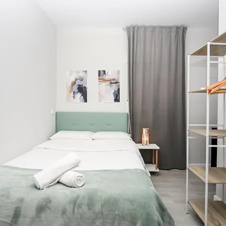 Guest house Lena Madrid