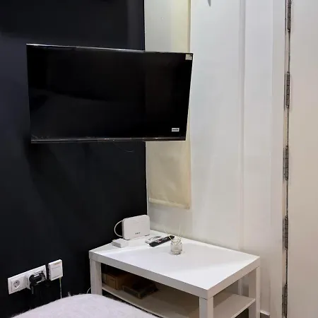 Coqueto Apto En Pleno Centro De Chueca Apartment *