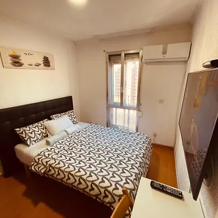 Apartamento Privadas Calle Riojanos Madrid