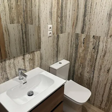 Velvet Pacifico Albergue