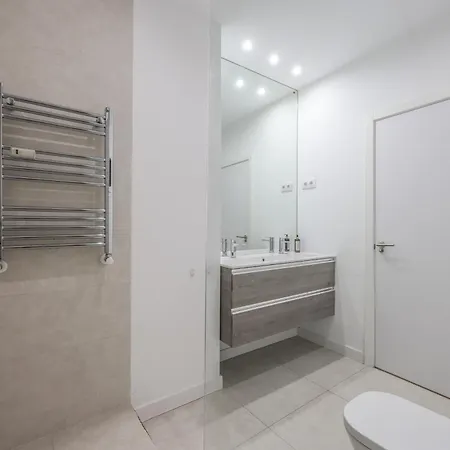 Be Coliving Centro * Madrid