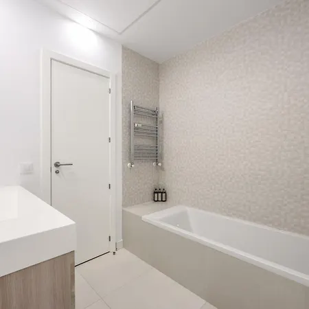 Be Coliving Centro * Madrid