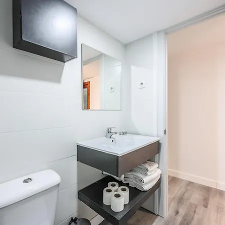 Habitaciones Leganitos -No Ascensor- Hostel