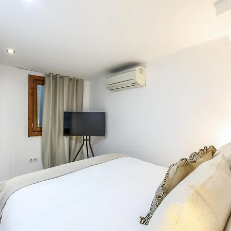 Hostel Ap Leganitos -no Ascensor- Madrid