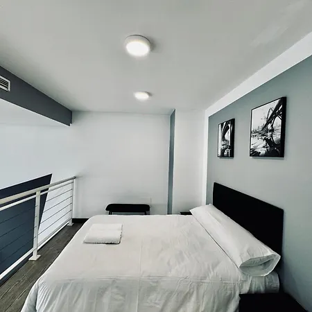 Moderno En Marquesado Apartment Madrid
