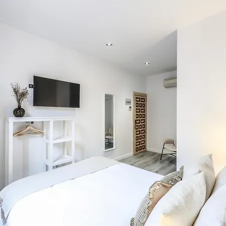 Habitaciones Leganitos -No Ascensor-