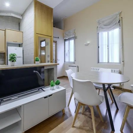 Moderno Y Acogedor Zona El Viso, Apartment