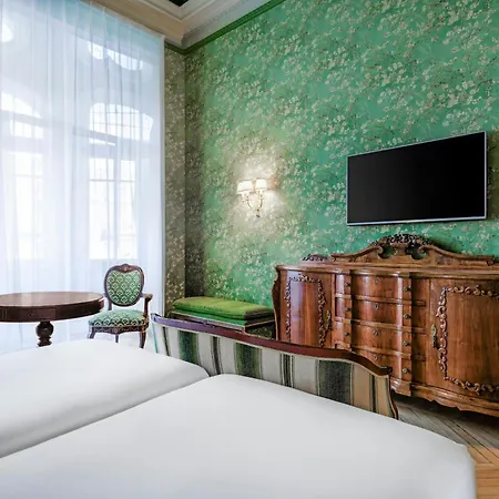 Palacio Del Retiro, Autograph Collection Hotel 5*