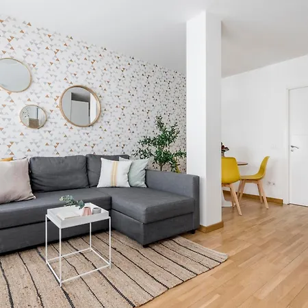 Go By Olala Homes Madrid