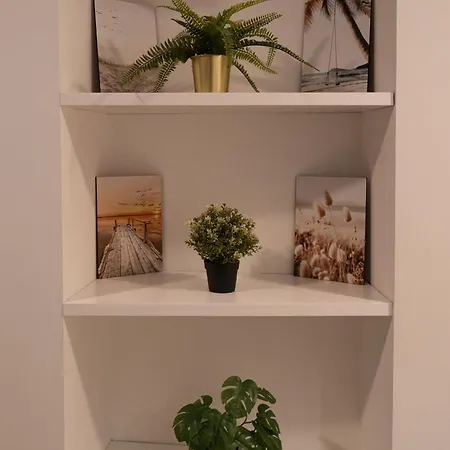 Oshun Plaza Castilla Apartment *
