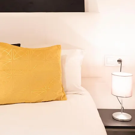 Apartment Oshun Plaza Castilla Madrid