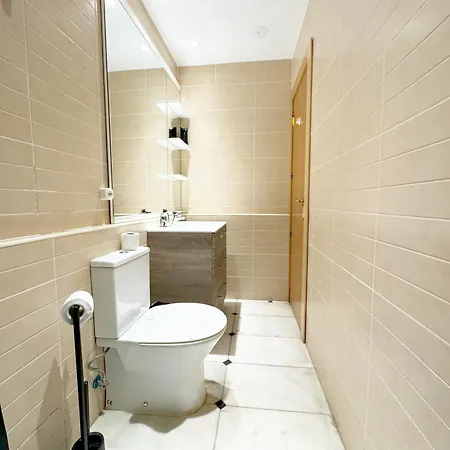 Apartment Luminoso, Muy Amplio, Buena Zona Madrid