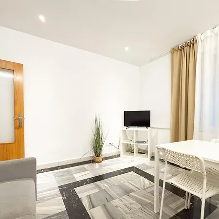 Apartment Luminoso, Muy Amplio, Buena Zona Madrid